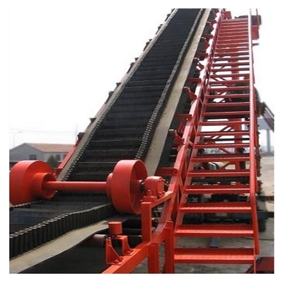 ポータブル傾斜トランスファーベルトコンベヤー650mm800mm440Vライト急勾配