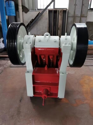 小規模の石の粉砕機PE250*400を採鉱する15Kw顎粉砕機機械5-20 TPH