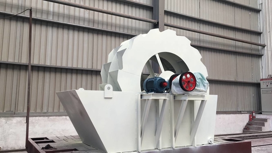 車輪の振動スクリーン機械7.5kw 180 TPH金の螺線形の砂の洗濯機