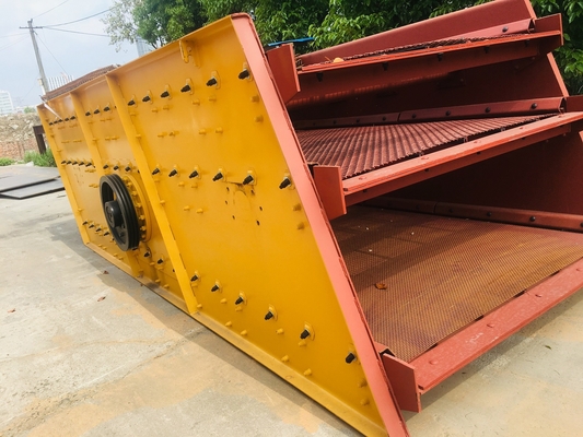 総計の振動スクリーン機械720 TPH 2YK1237石の分離器