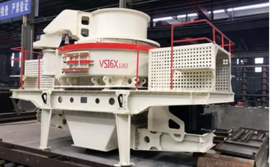 縦シャフトの砂のブロックの作成は構造の総計のための植物を押しつぶすVSIを機械で造る