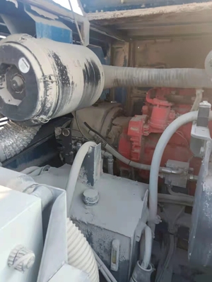 330t/Hは移動式粉砕機200 TPH MR110ZI EVO2の可動装置の振動スクリーンをドイツ製使用した